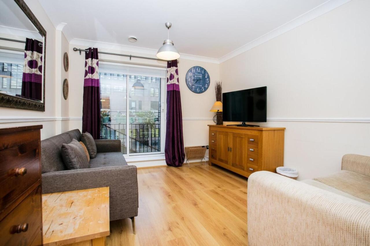 1 Bedroom Apartment On The Riverbank Near St Paul'S London Exteriör bild