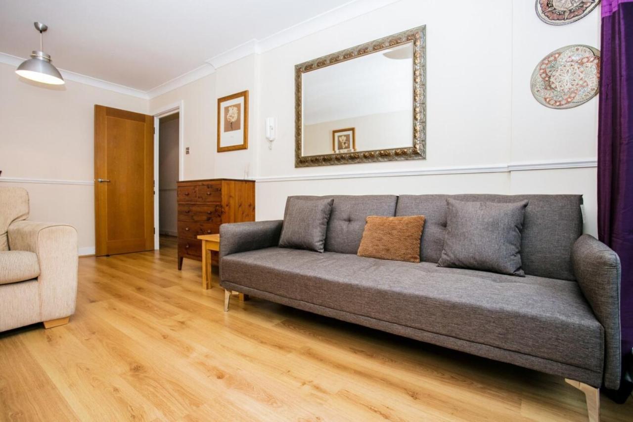 1 Bedroom Apartment On The Riverbank Near St Paul'S London Exteriör bild