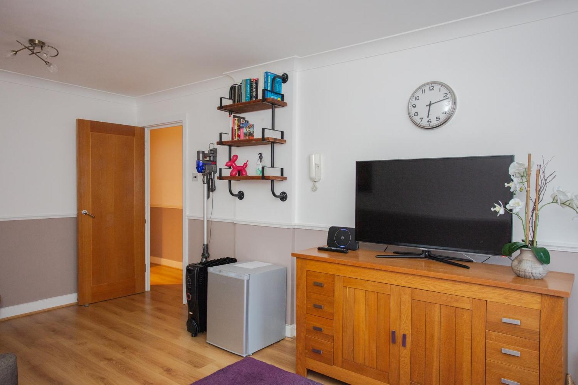 1 Bedroom Apartment On The Riverbank Near St Paul'S London Exteriör bild