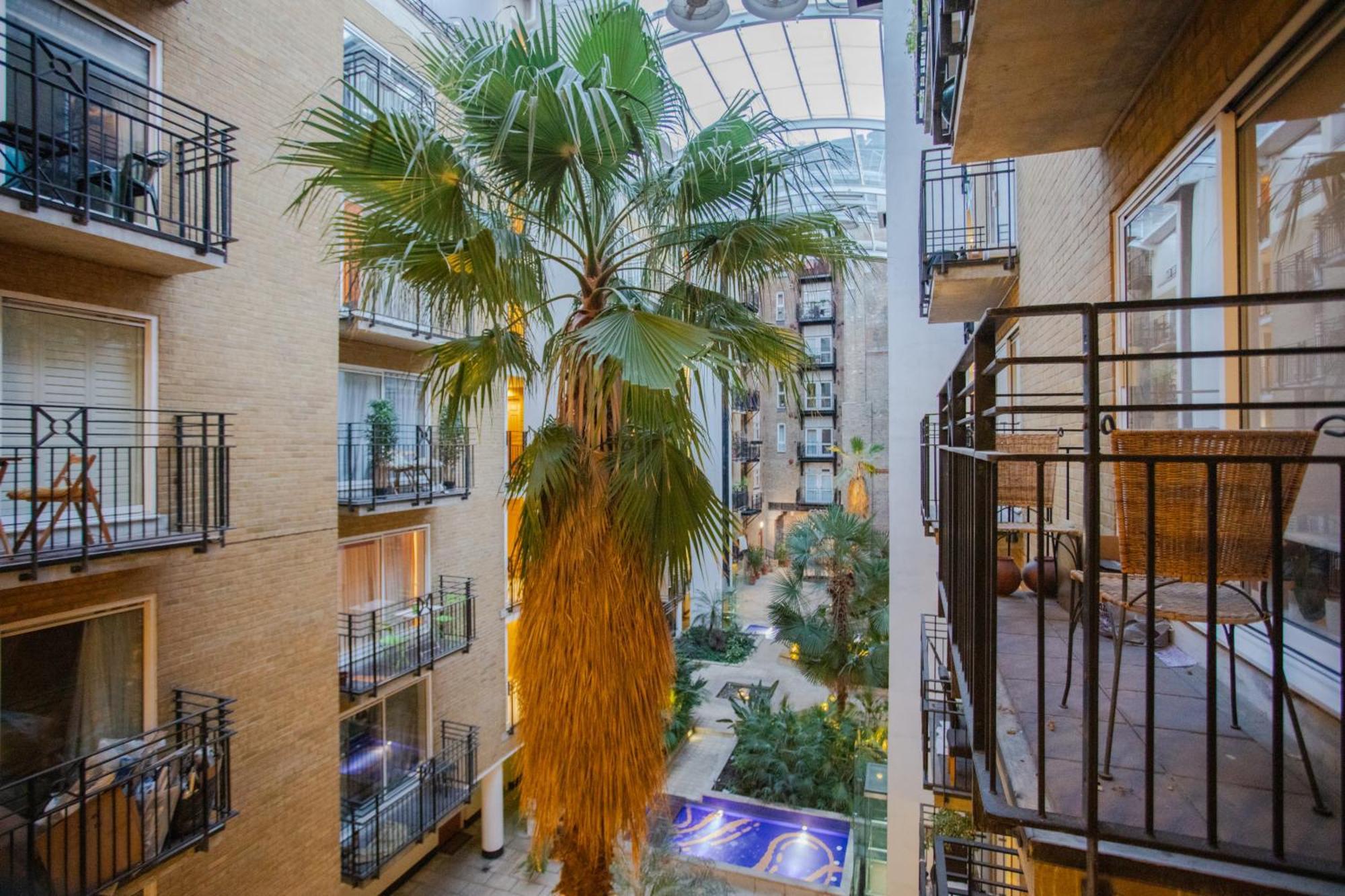 1 Bedroom Apartment On The Riverbank Near St Paul'S London Exteriör bild