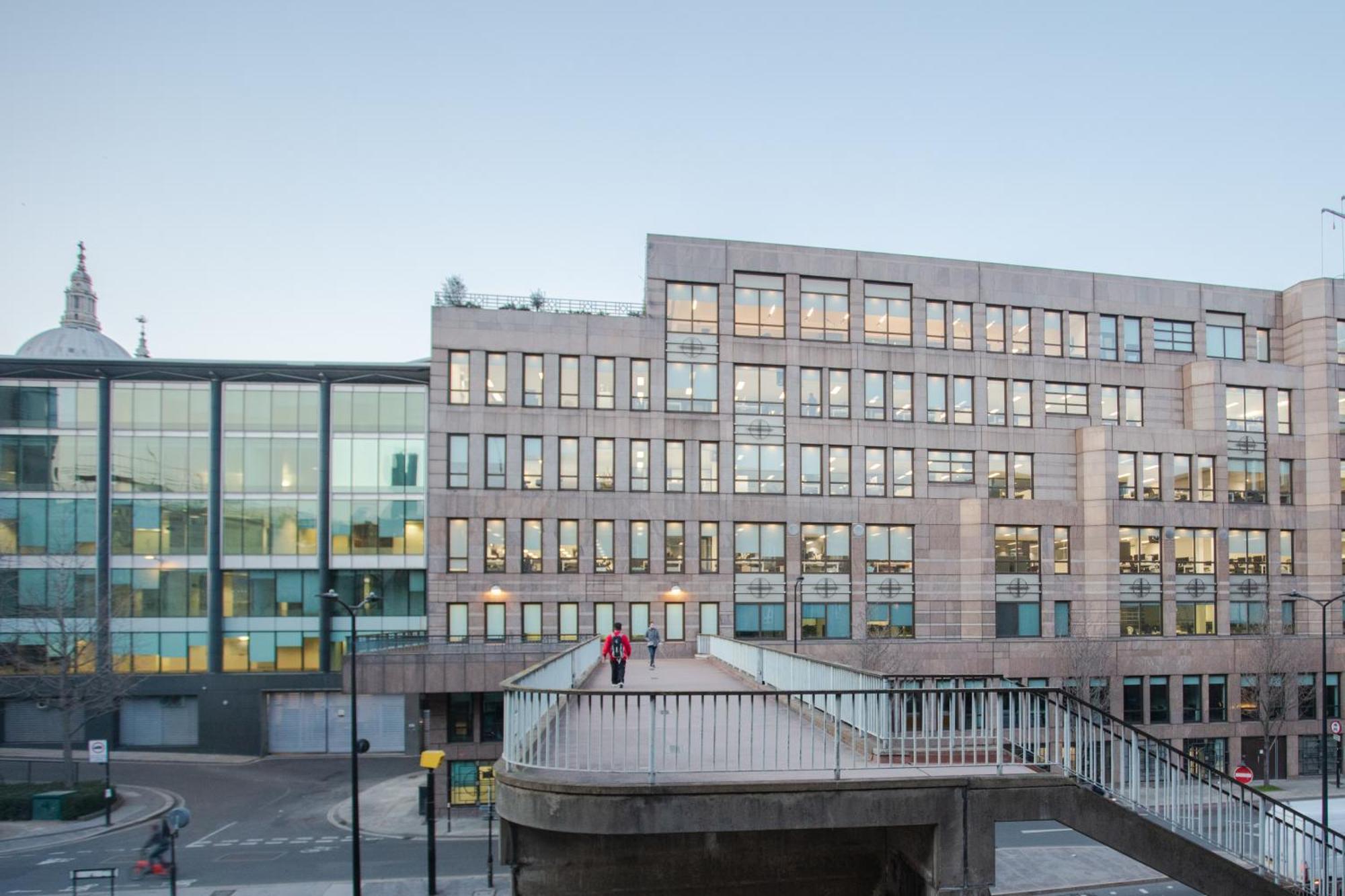1 Bedroom Apartment On The Riverbank Near St Paul'S London Exteriör bild