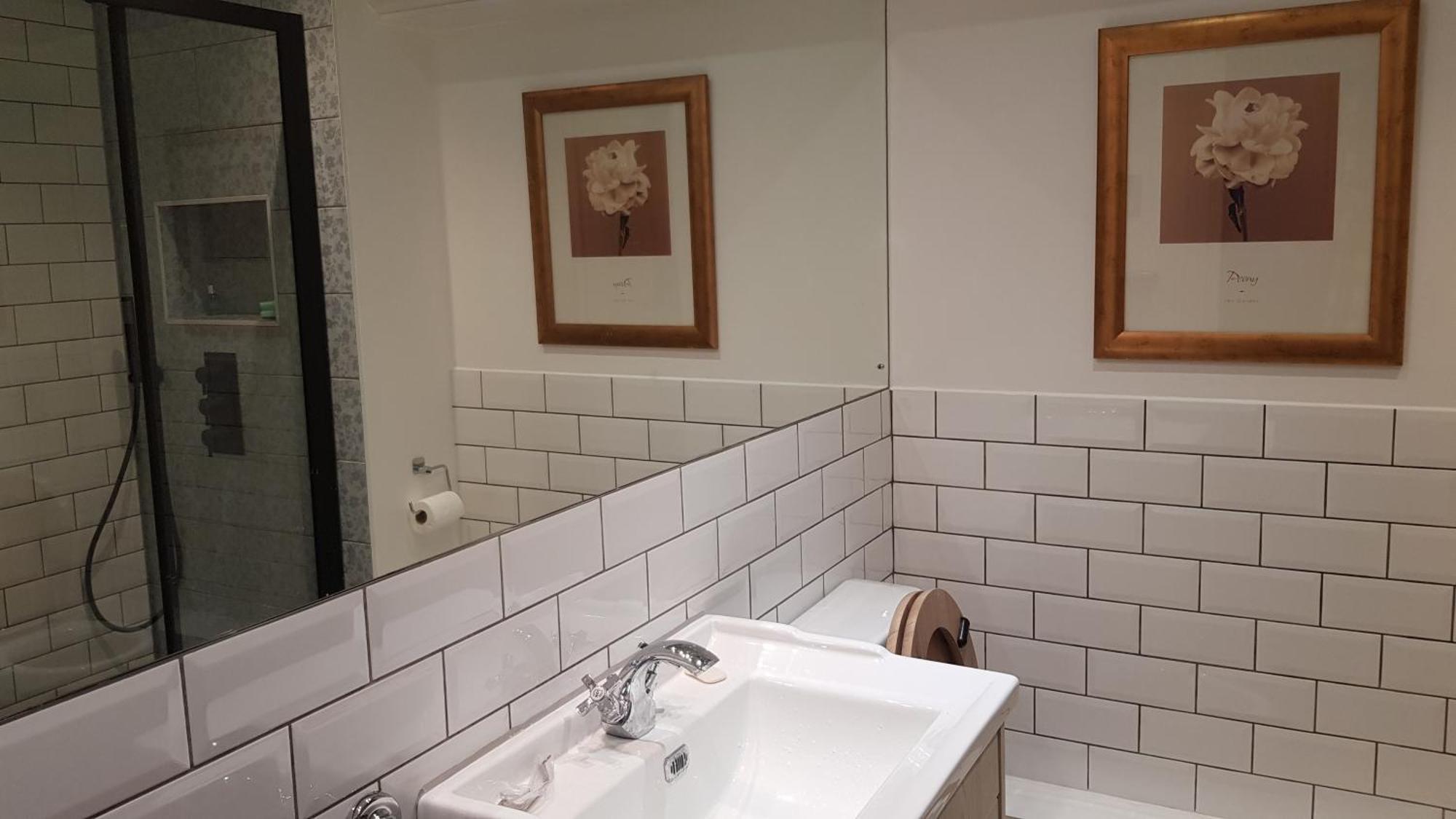 1 Bedroom Apartment On The Riverbank Near St Paul'S London Exteriör bild